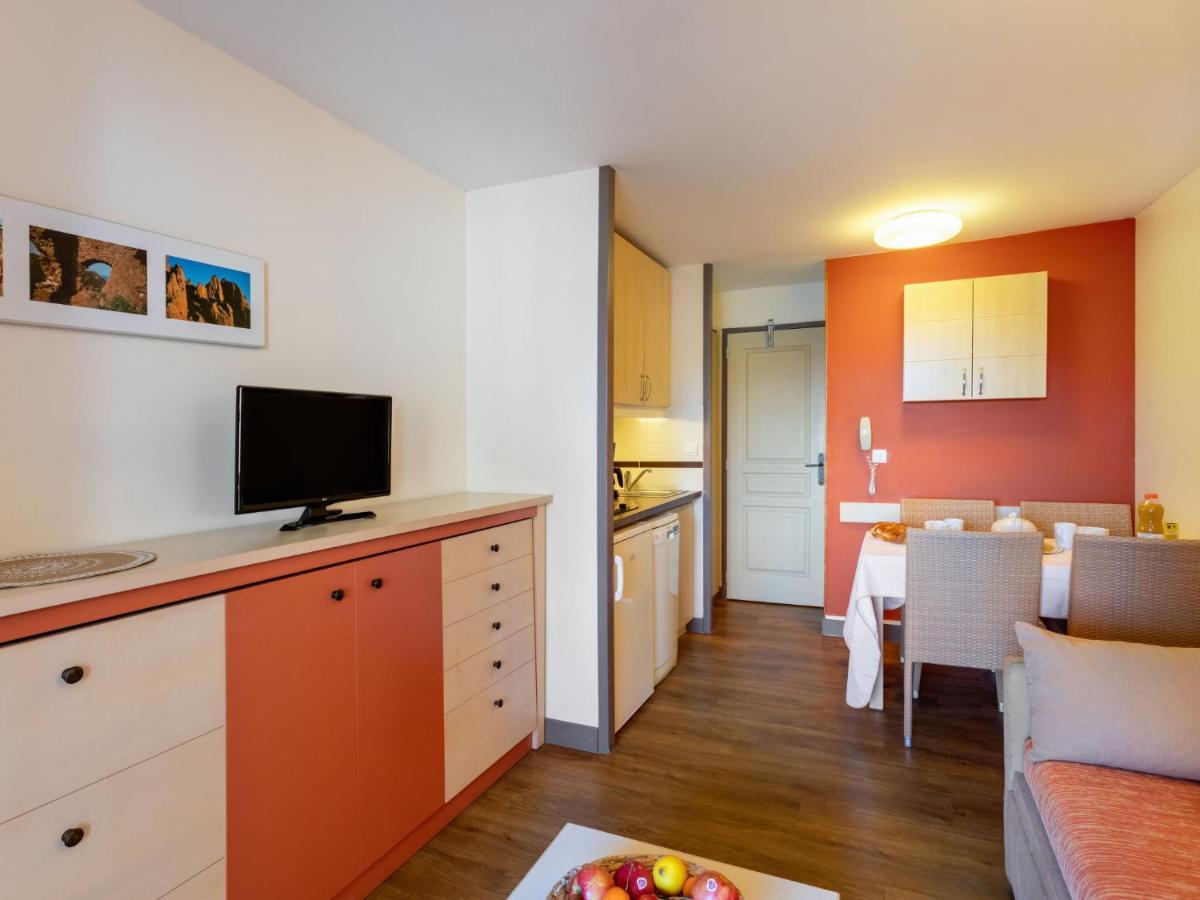 Apartment Village Cap Esterel - Le Village-53 By Interhome Saint-Raphaël Kültér fotó