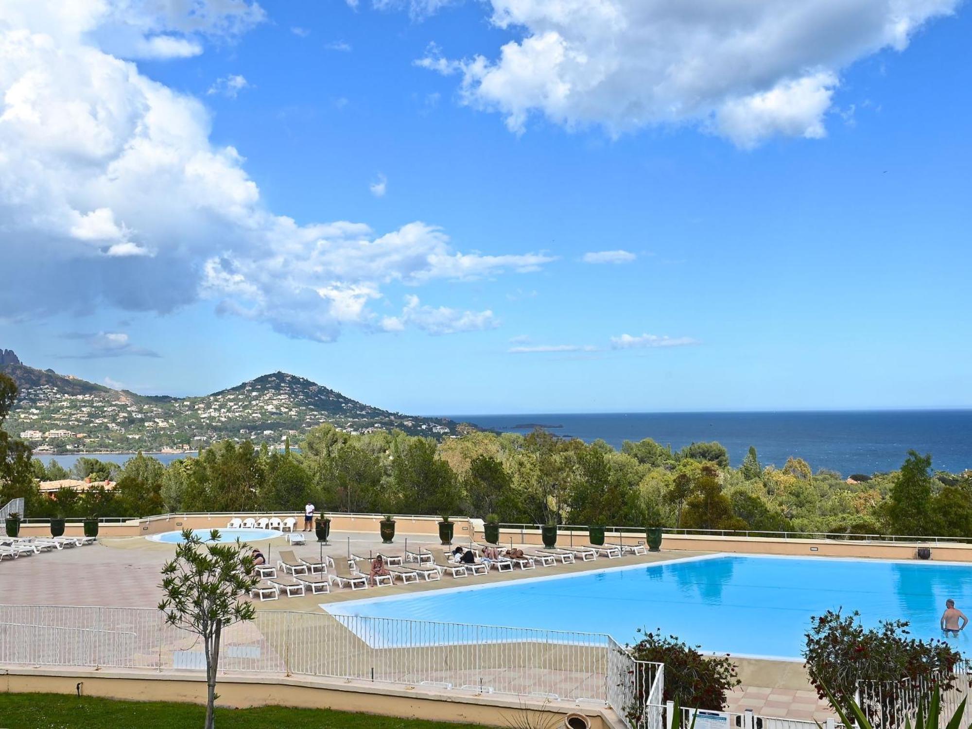 Apartment Village Cap Esterel - Le Village-53 By Interhome Saint-Raphaël Kültér fotó
